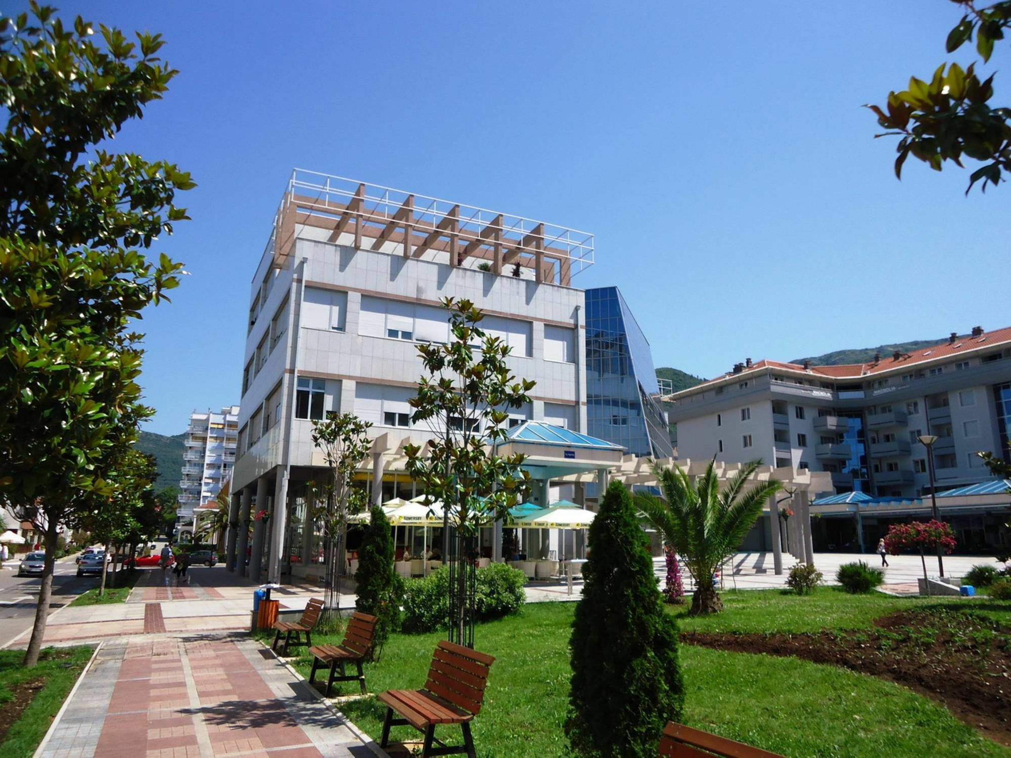 Apartments City Center ติวัต ภายนอก รูปภาพ